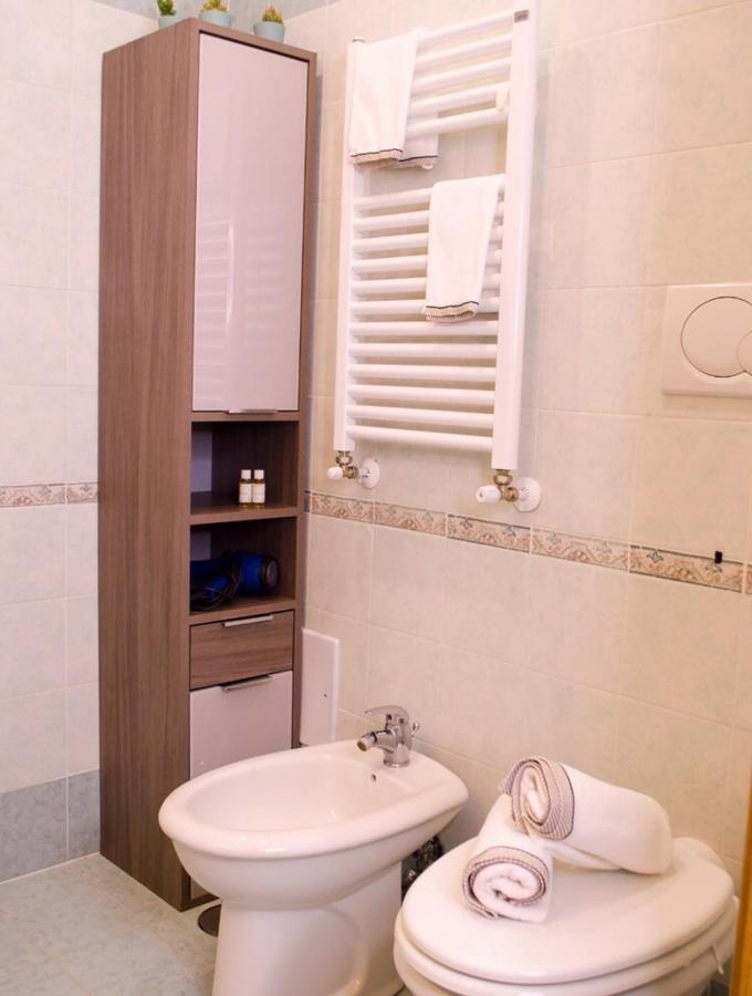 Butterfly Casa Vacanze Сутри Экстерьер фото